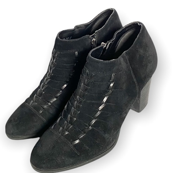 FRANCO SARTO | Dimona Black Suede Ankle Heel Booties - Picture 6 of 11